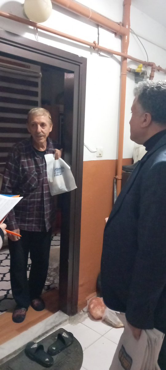 Gönüllere dokunmaya devam ediyoruz Çaldığımız her kapıda samimiyet, her sohbette kardeşlik vardı.