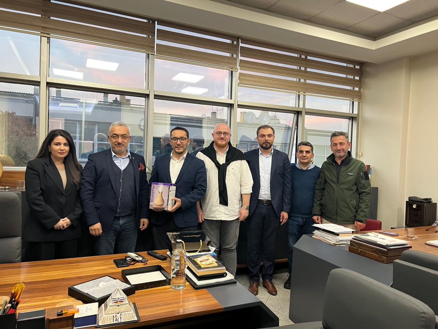 Önceki Dönem Belediye Başkan Vekilimiz ve Seçim İşleri Başkanımız Sn. Ali Hacınoğmanoğlu’nu ziyaret ettik.