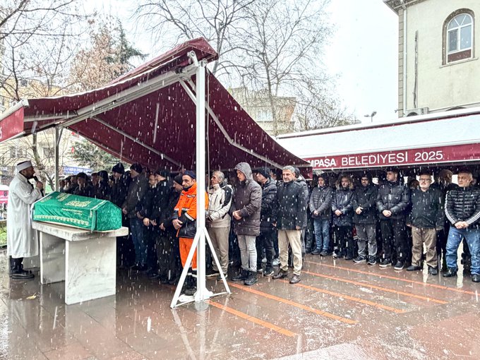 Belediyemiz Temizlik İşleri Müdürlüğü personeli Necdet Avcı’yı, ebediyete uğurladık ALLAH tan rahmet kederli ailesine sabır diliyorum .