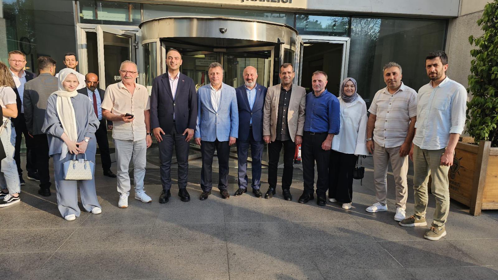 Sayın Eray Karadeniz'e tebrik...