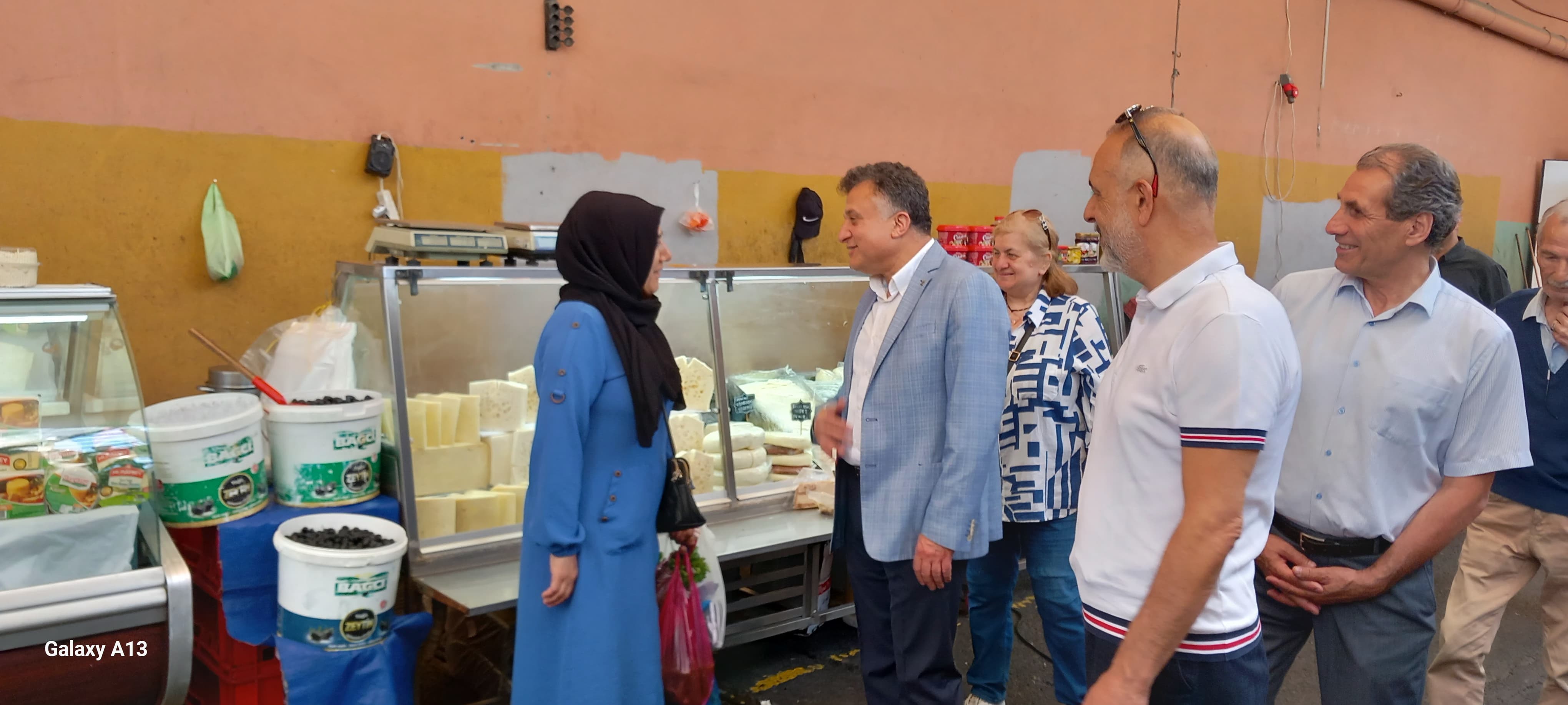 Arda Turan Perşembe Pazarı’ndayız.