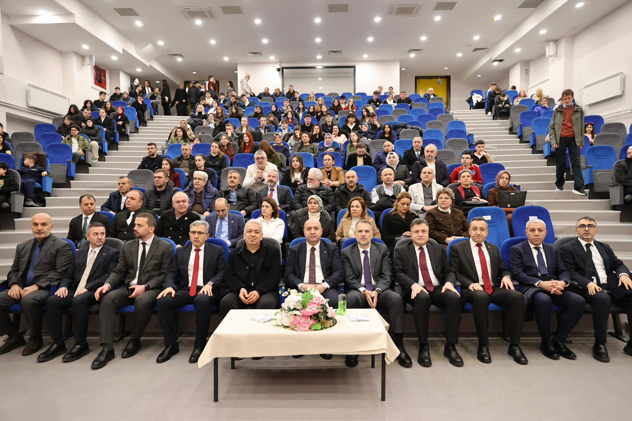 Bayrampaşa’da 18 Mart Anması: Çanakkale Ruhu Dualarla Yâd Edildi