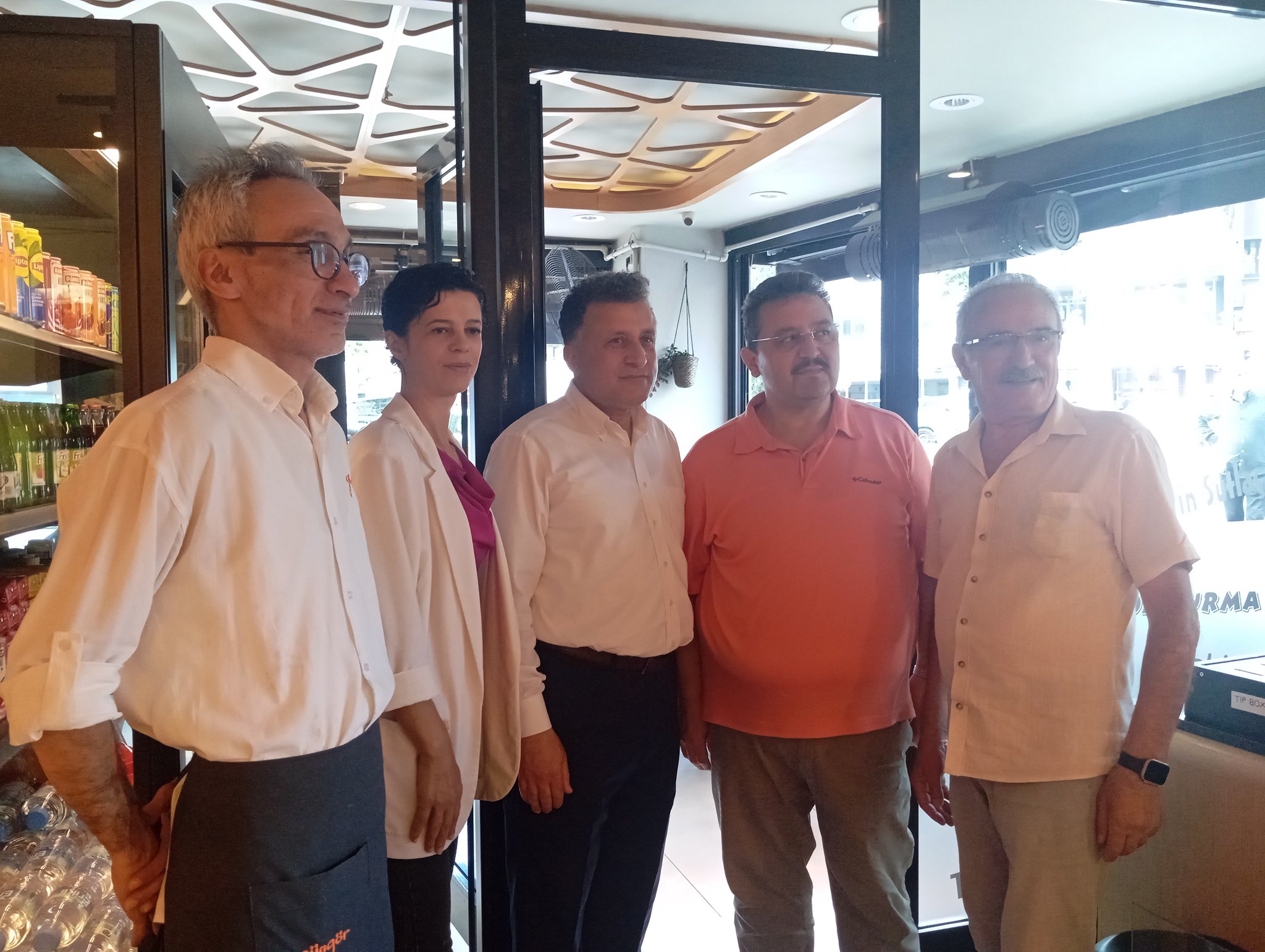 Terazidere Mahallemizde esnafımızla bir araya geldik.