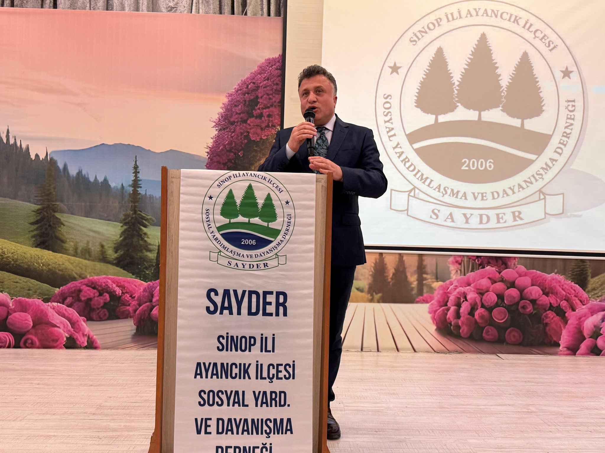 Ayancık’ta Sosyal Yardımlaşma ve Dayanışma İftarı Gerçekleşti