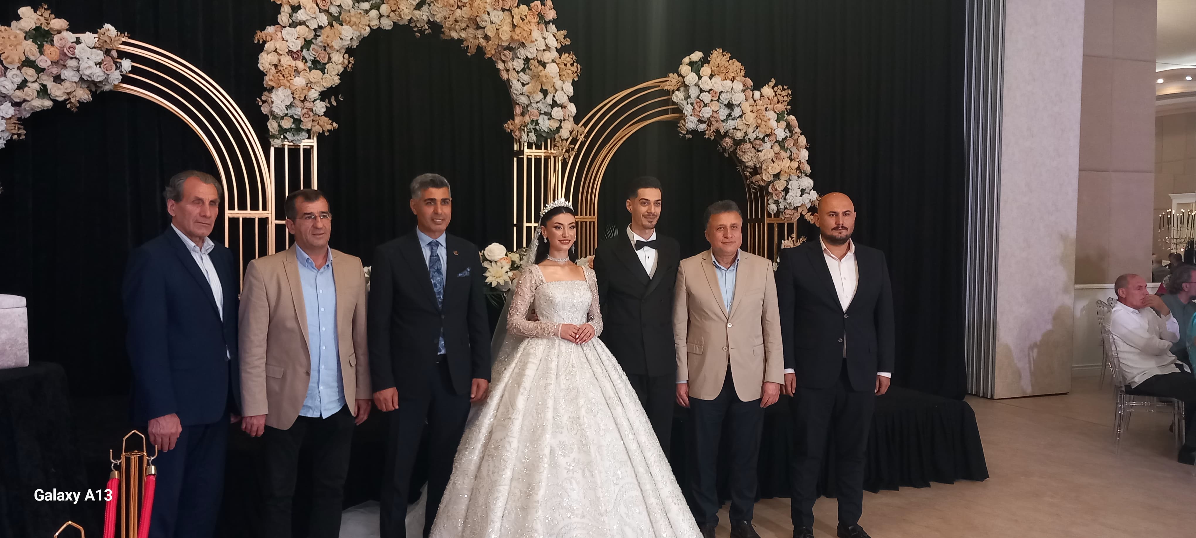 Uğur Özdemir ile Şehrazat Şahin’in düğün merasimine katıldık.