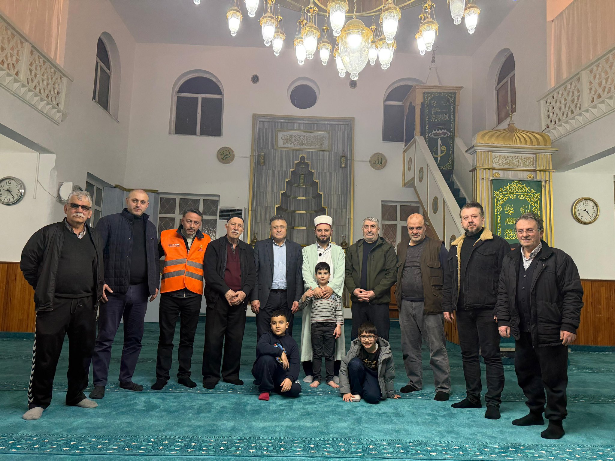 Yüce Camii’nde Teravihte Gönül Buluşması