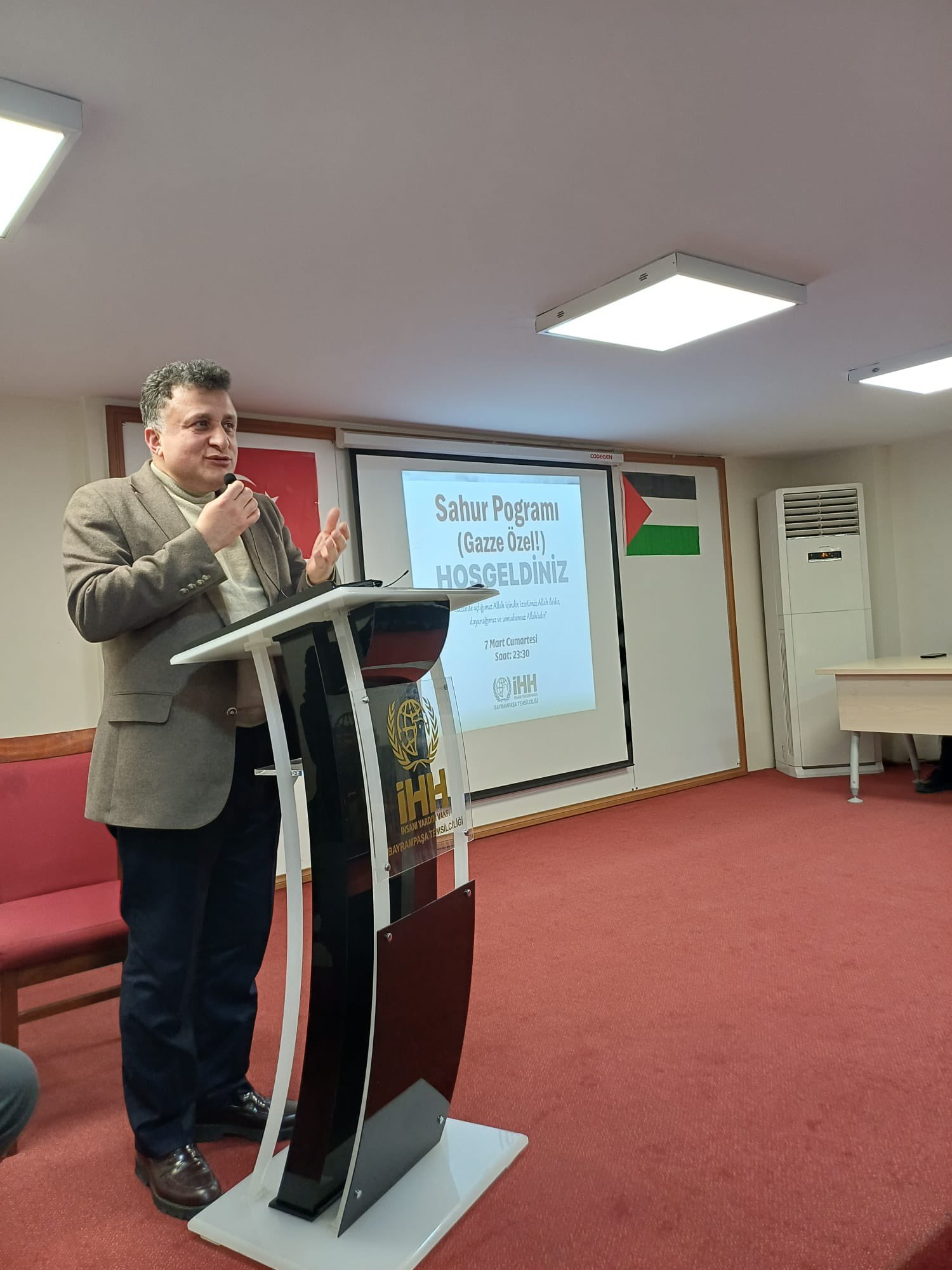 İHH Bayrampaşa Temsilciliği’nin “Gazze Özel Sahur Programı” Gönüllerde İz Bıraktı