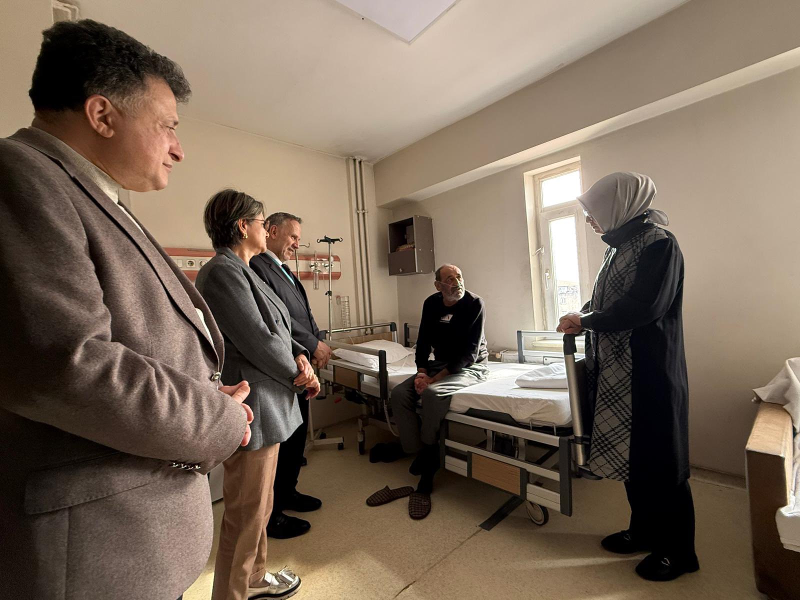 Milletvekili Rabia İlhan’dan Bayrampaşa Devlet Hastanesi’ne Ziyaret