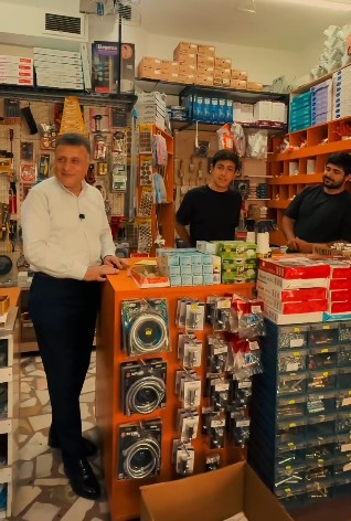 Yıldırım Mahallesi’nde esnaf kardeşlerimizi ziyaret ettik.