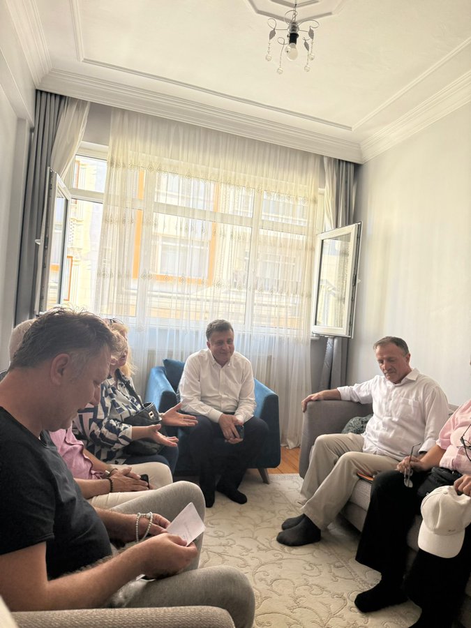 Filiz Akdoğana taziye ziyaretinde bulunduk.