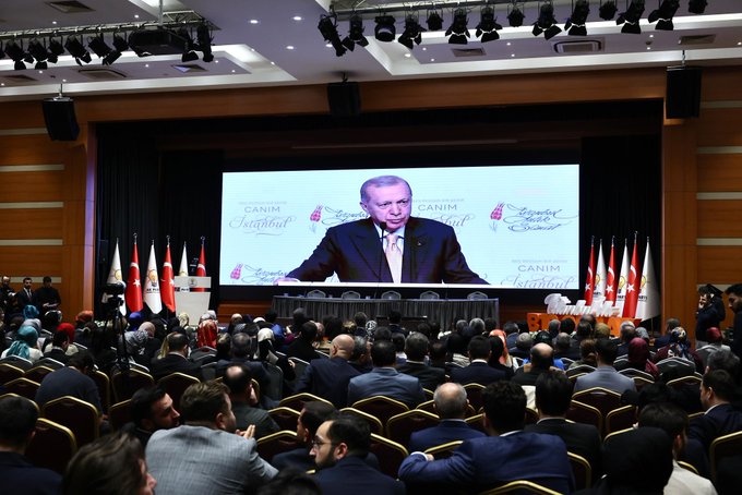 İstişare, ortak akıl ve güçlü teşkilat, AK Partimizin siyasi kültürünün merkezidir.