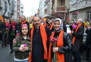 YILDIRIM MAHALLESİ AK SEVDALILARLA BULUŞTU