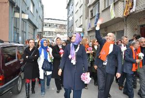 BAYRAMPAŞA "Bİ' DAHA BAŞKAN AYDINER" DEDİ