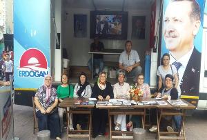 AK Parti Bayrampaşa Teşkilatı üye çalışmalarına devam ediyor